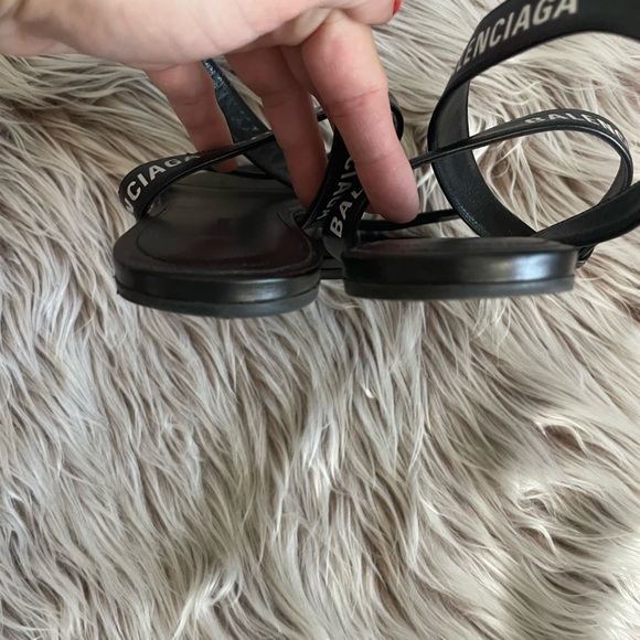Balenciaga Black Leather Logo Strap Sandals - Picture 4 of 9